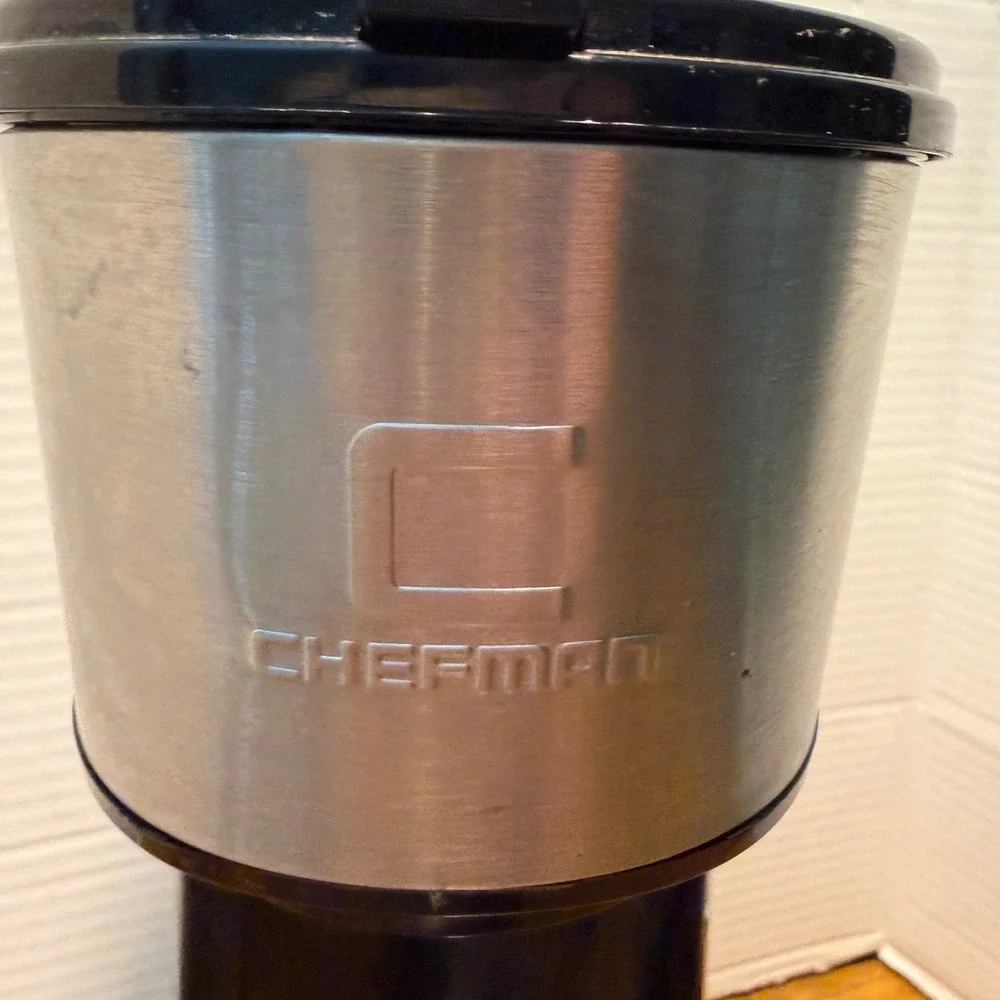 Chefman InstaCoffee Single Serve Coffee Maker Black Silver Kcup Pods Compatible